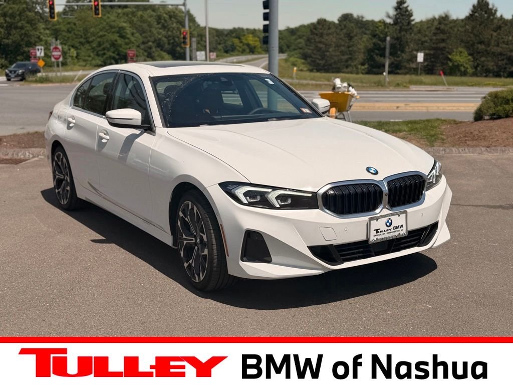 2025 BMW 3 Series 330i xDrive Sedan's photo