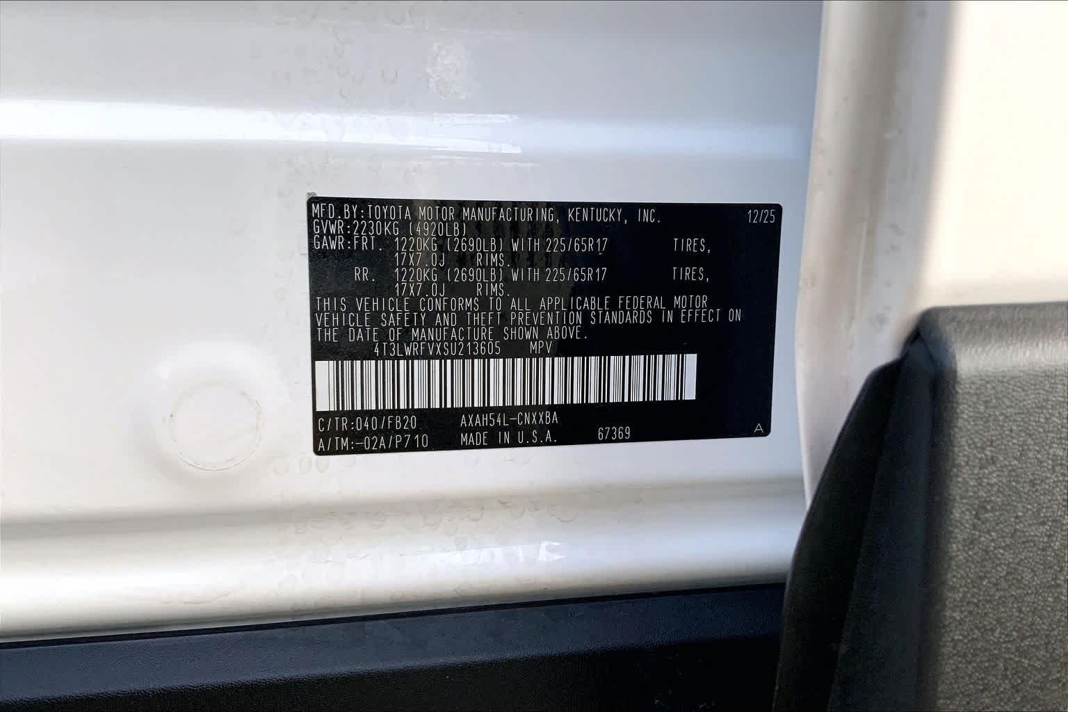Certified Used 2025 Ice Cap Toyota Hybrid LE image 36