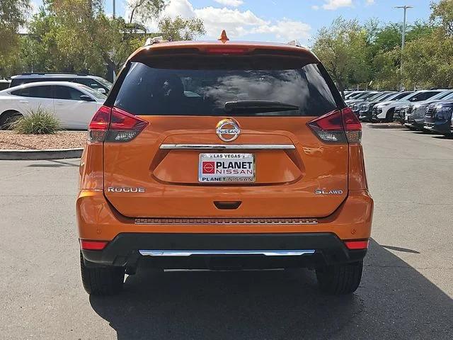 Used 2020 Orange Metallic Nissan SL image 7