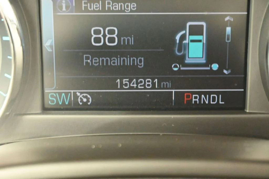 Used 2019 Black GMC SLT image 17