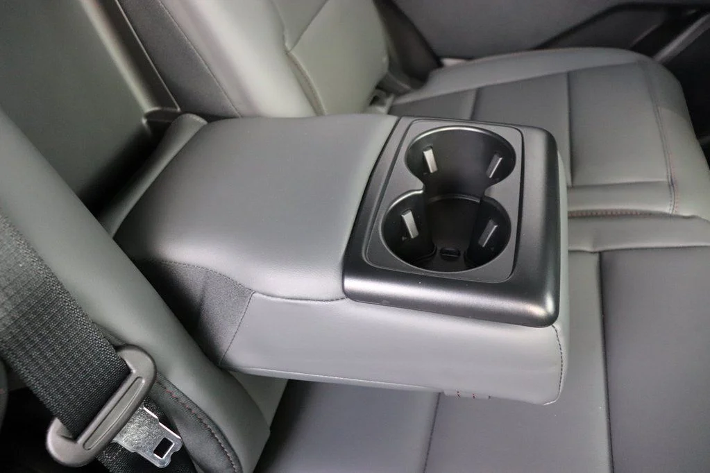 New 2026 Star White Metallic Tri-Coat Ford Active image 18