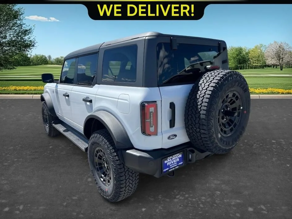 New 2026 White Ford Outer Banks image 7