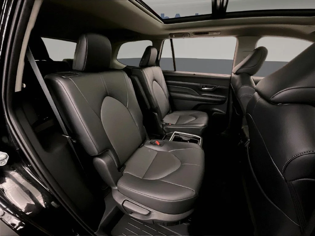 Certified Used 2025 Black Toyota XLE image 31