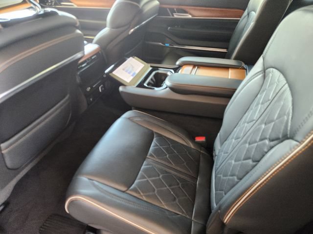 car-gallery-32