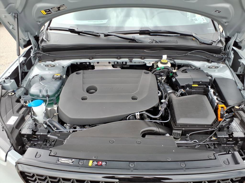 New 2026 Vapour Grey Volvo Ultra Black Edition image 10