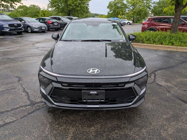 Certified Used 2026 Black Hyundai SE image 2