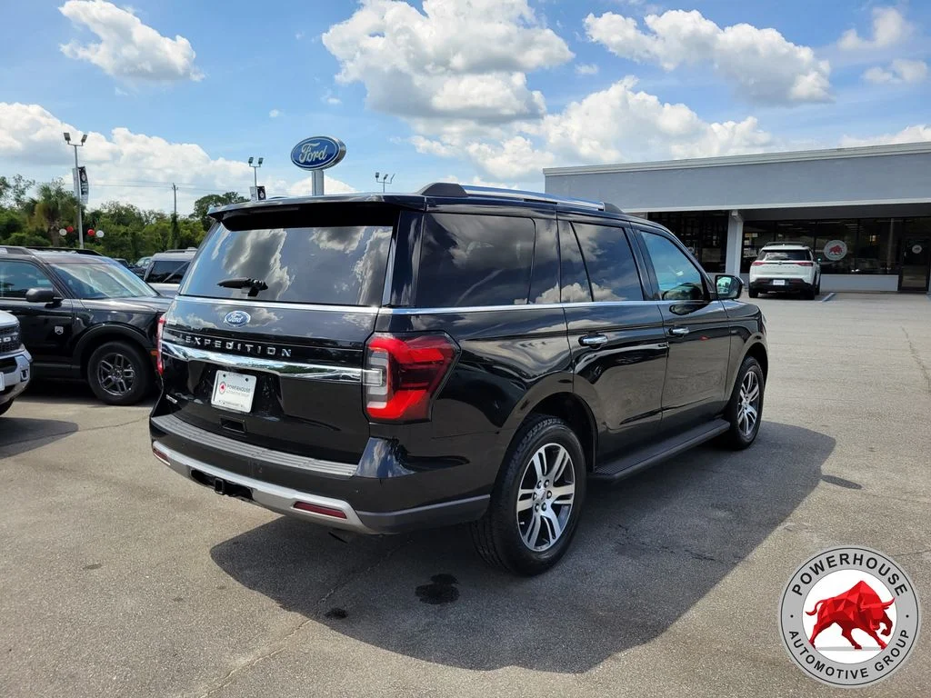 Used 2024 Black Ford Limited image 6