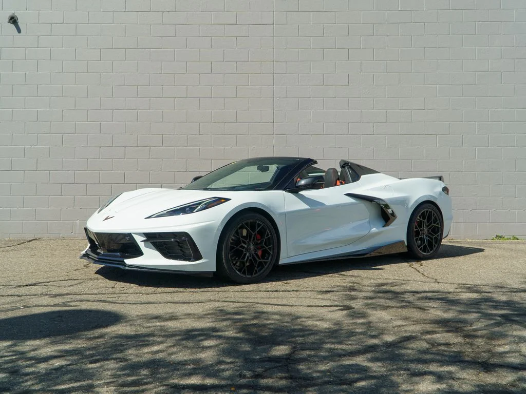 Used 2023 Arctic White Chevrolet Stingray image 1