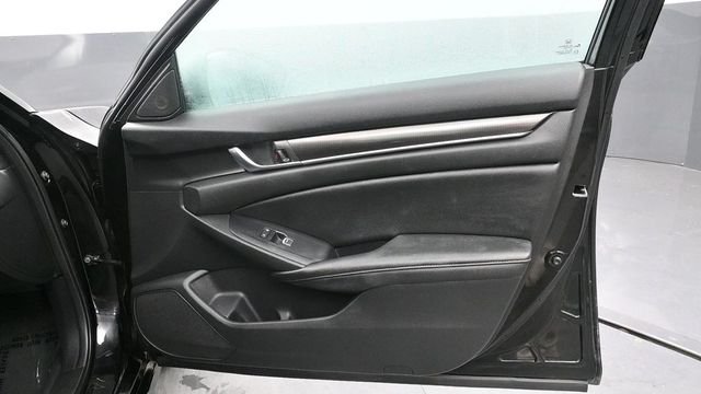 Used 2019 Black Honda Sport image 10