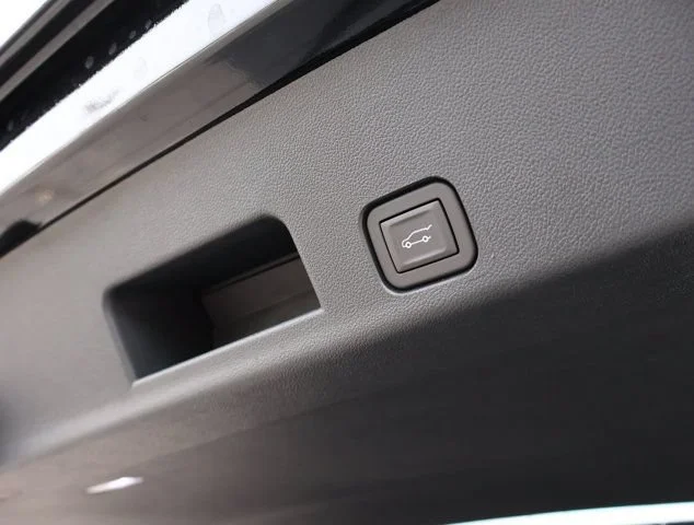 2026 Chevrolet Traverse High Country - Photo 26