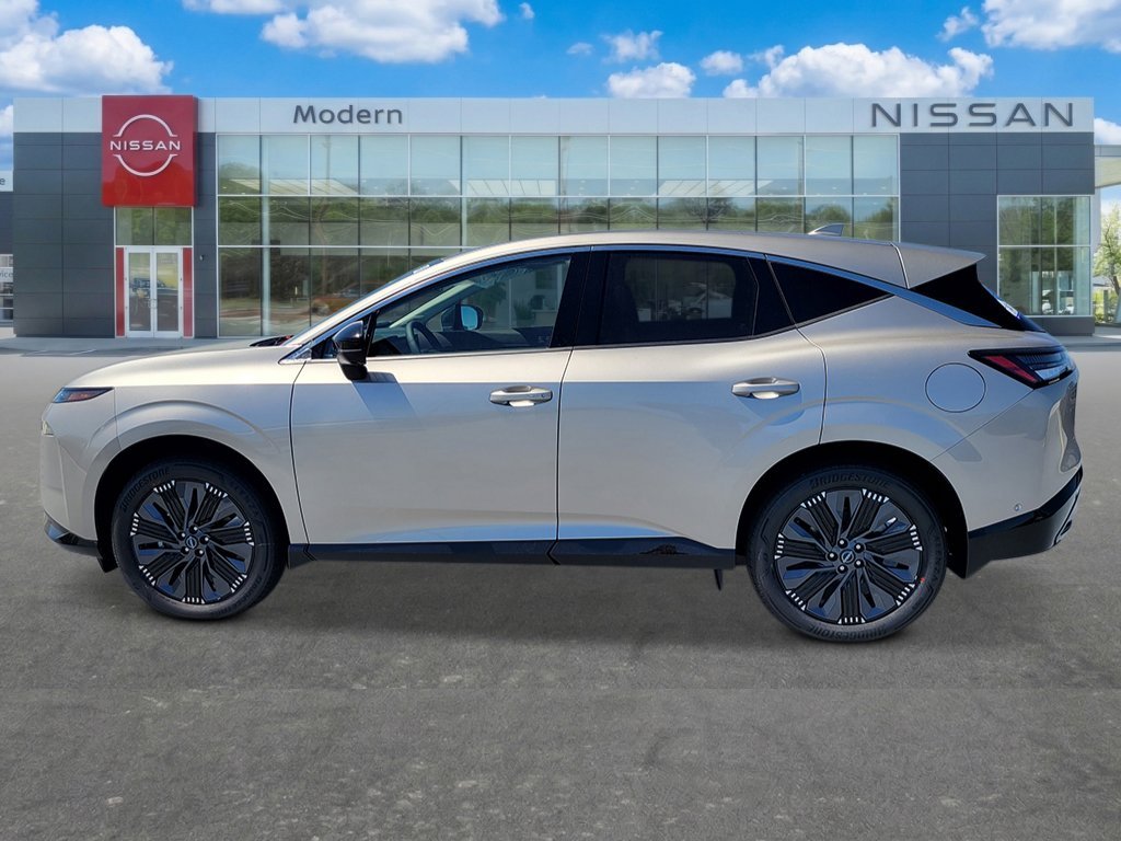 New 2026 Champagne Silver Metallic Nissan Platinum image 3