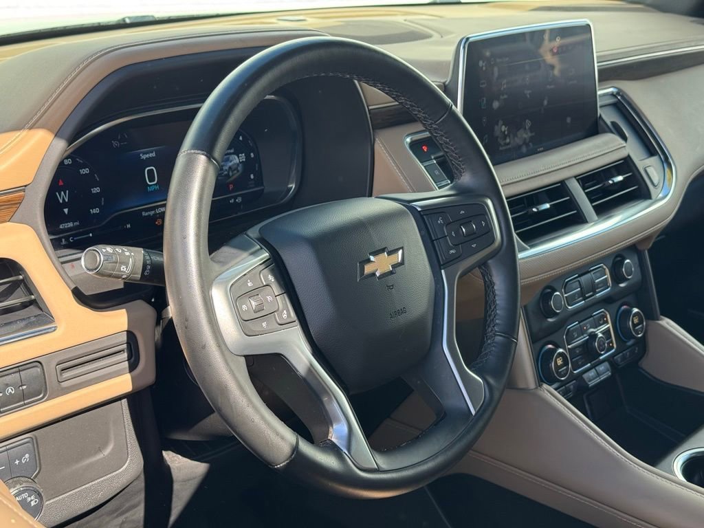 2024 Chevrolet Suburban Premier - Photo 19
