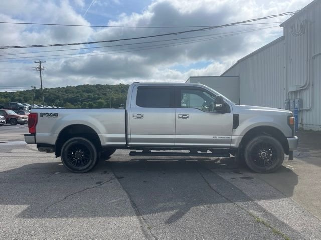 Used 2022 Silver Ford Lariat image 4