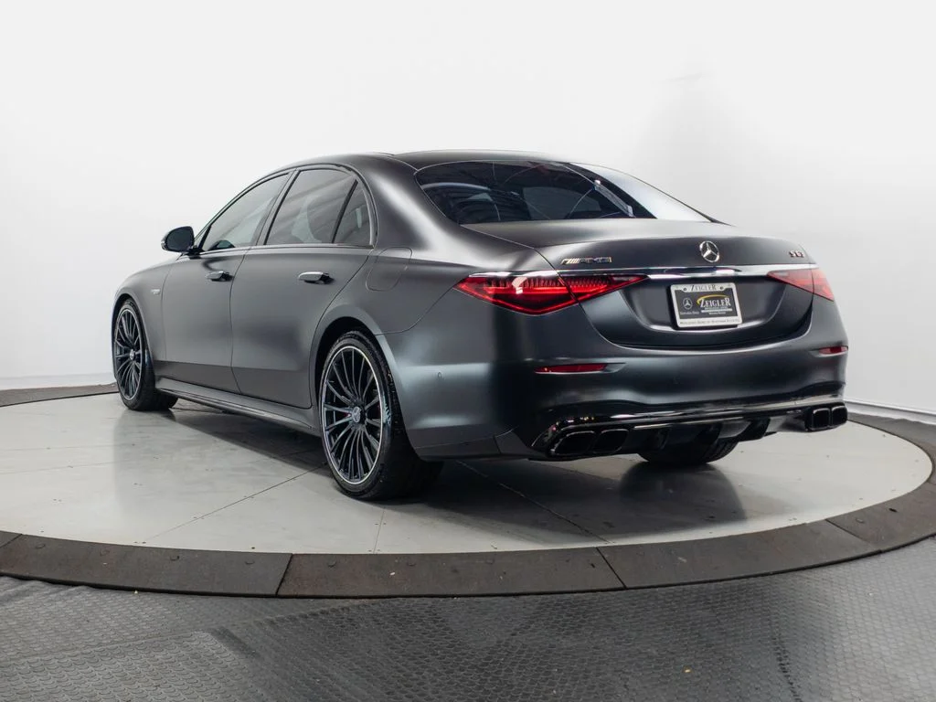 Used 2024 MANUFAKTUR Graphite Gray Magno Mercedes-Benz S 63 E AMG® image 33