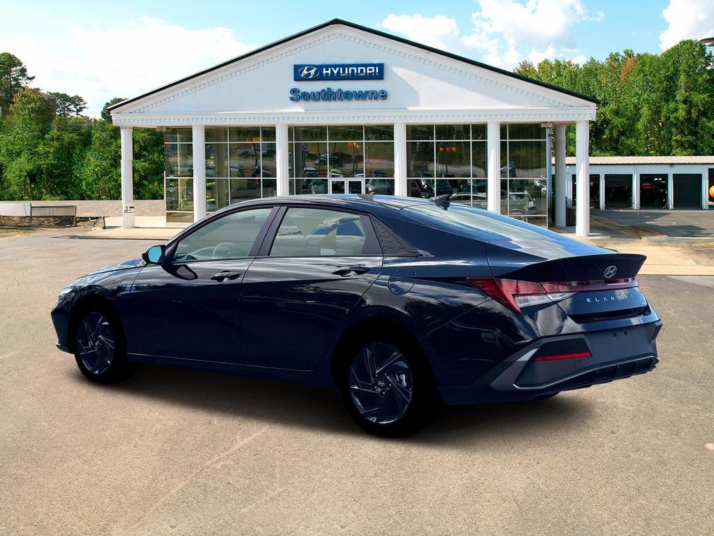 New 2026 Black Hyundai Blue image 4