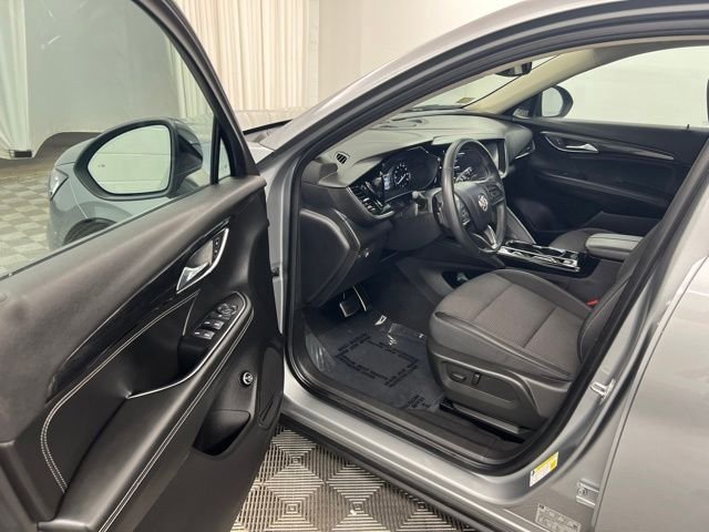 Used 2023 Gray Buick Preferred image 12
