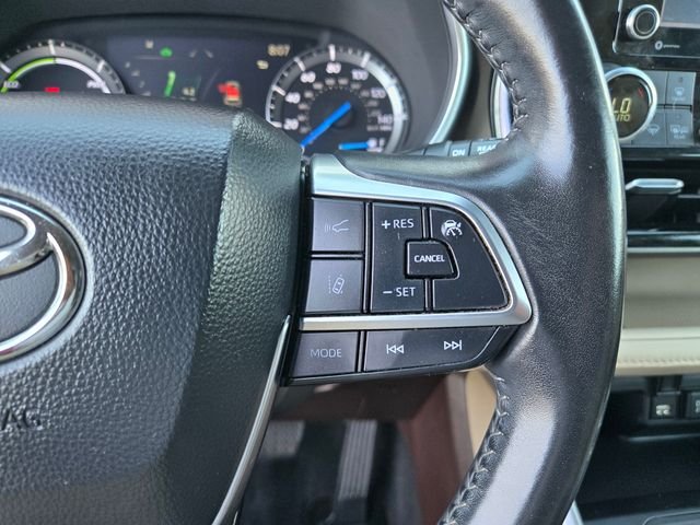 Used 2020 Red Toyota XLE image 20