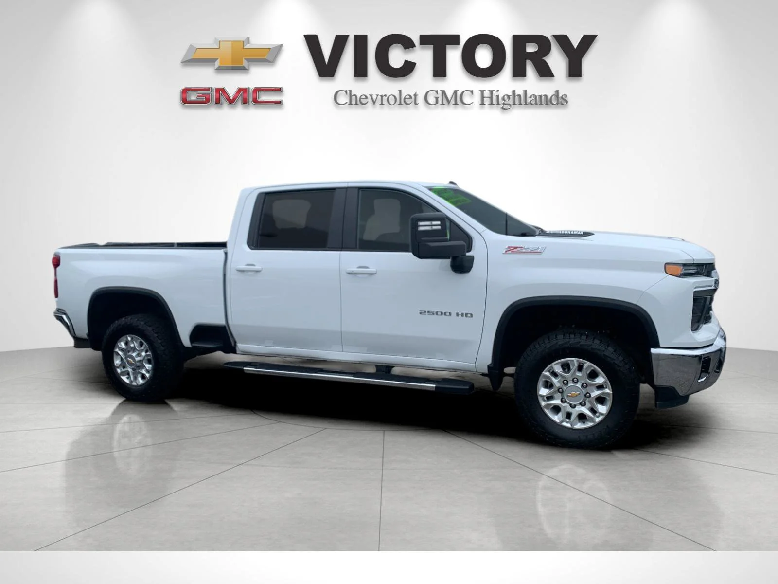 2025 Chevrolet Silverado 2500HD LT - Photo 2