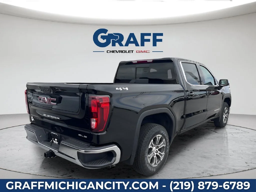 2026 GMC Sierra 1500 SLE - Photo 3