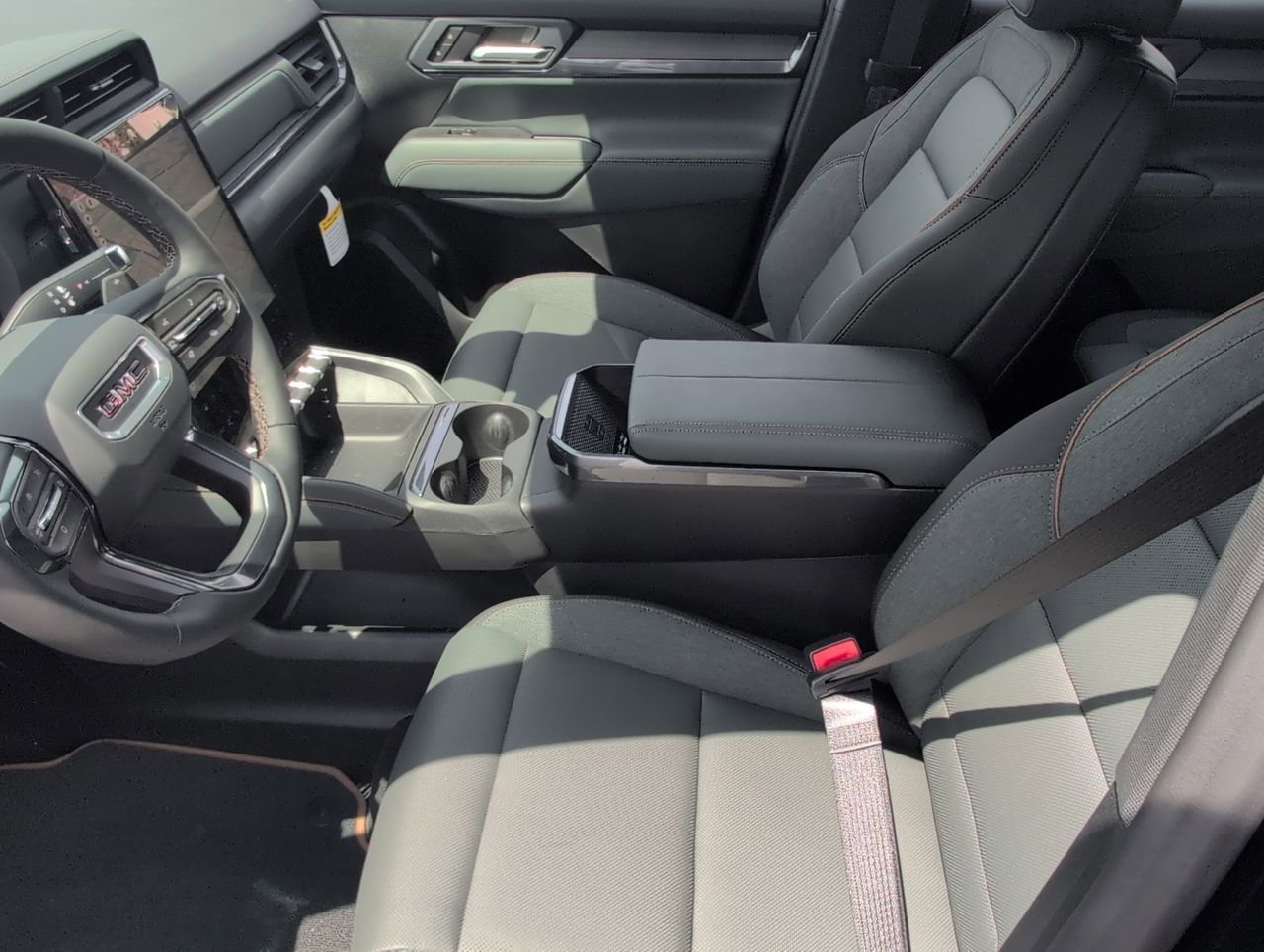 2026 GMC Terrain AT4 - Photo 20