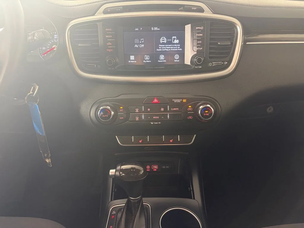 Used 2018 Kia Sorento LX with VIN 5XYPGDA36JG346754 for sale in Elk River, Minnesota