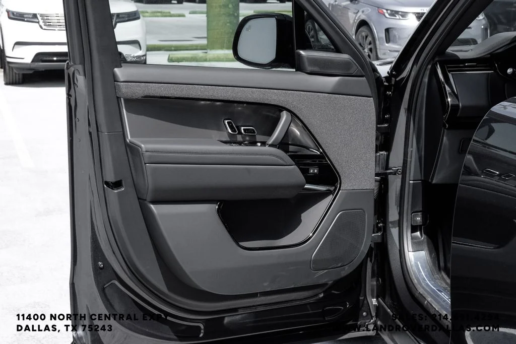 New 2026 Carpathian Gray Land Rover SE image 36