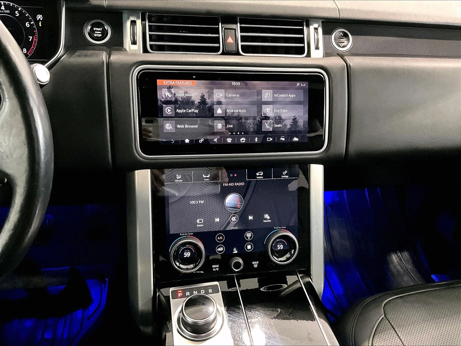 Used 2019 Indus Silver Metallic Land Rover  image 24