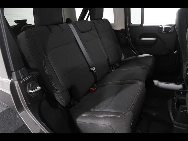2025 Jeep Wrangler 4-Door Willys - Photo 17