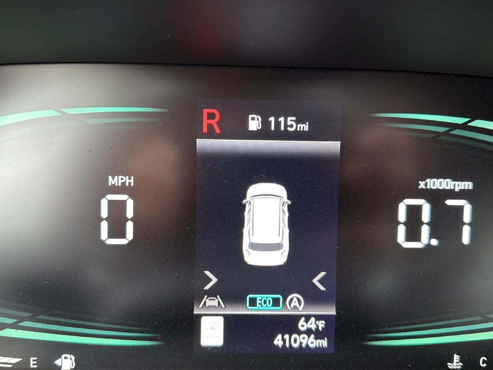 Used 2023 Moonlight Cloud Hyundai SE image 8
