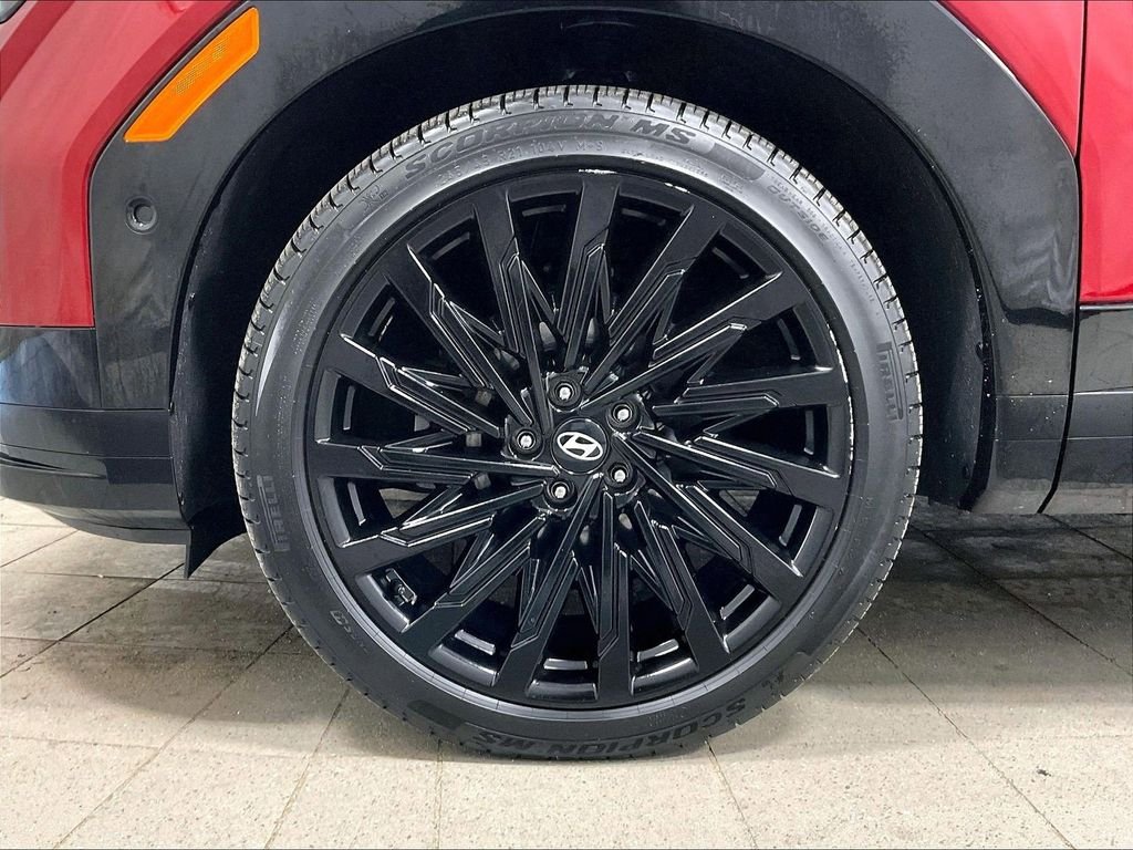 Used 2024 Red Hyundai Calligraphy image 7