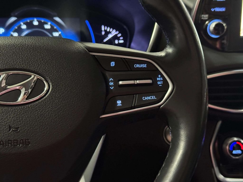 2020 Hyundai Santa Fe Limited - Photo 16