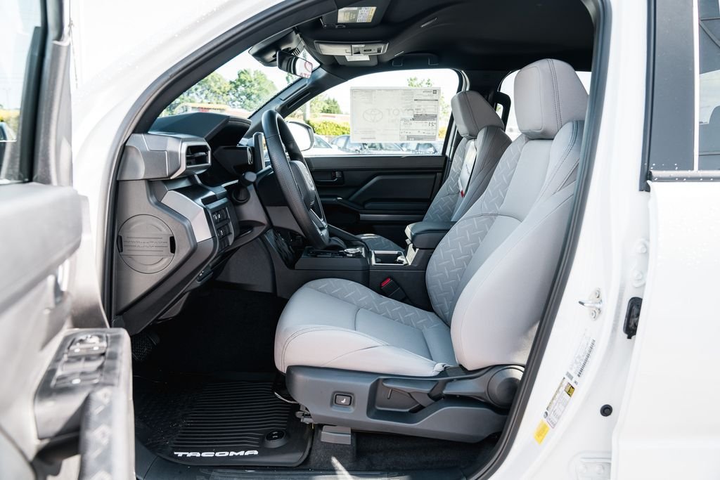 New 2026 Ice Cap Toyota SR5 image 23