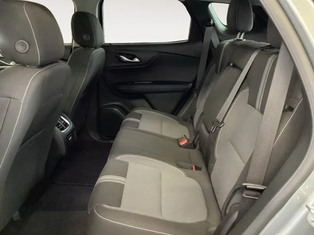 Used 2025 Sterling Gray Metallic Chevrolet LT image 13
