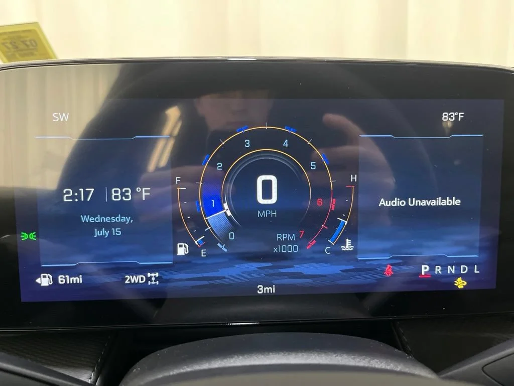New 2027 Mosaic Black Metallic Chevrolet LT image 8