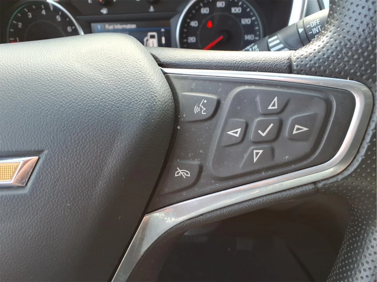 Used 2023 Iron Gray Metallic Chevrolet LT image 19
