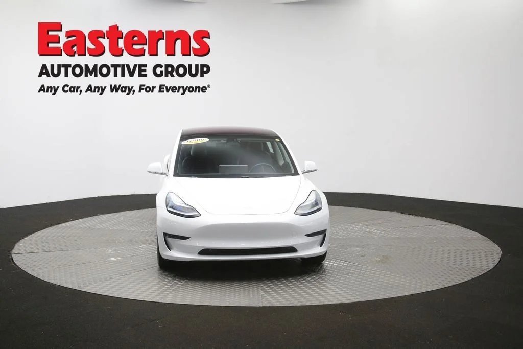 Used 2018 White Tesla Mid Range image 46