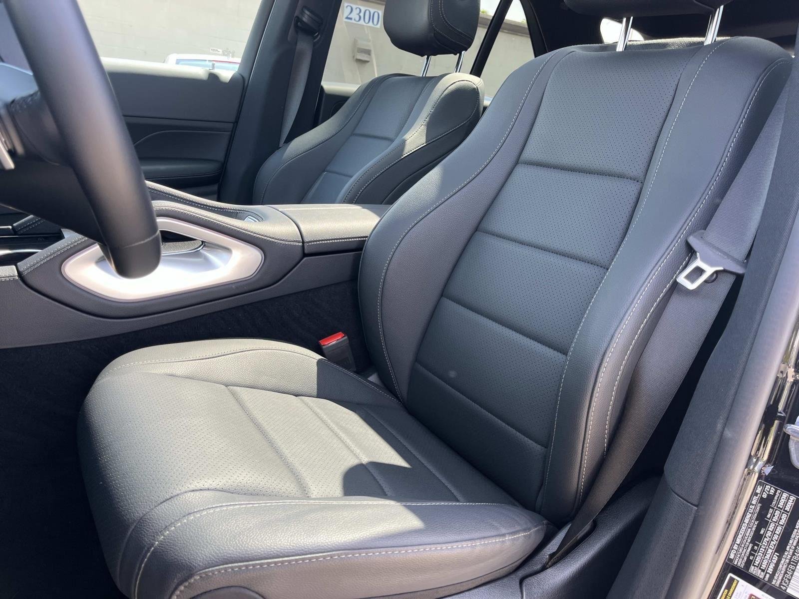 Used 2026 BLACK Mercedes-Benz GLE 350 image 27