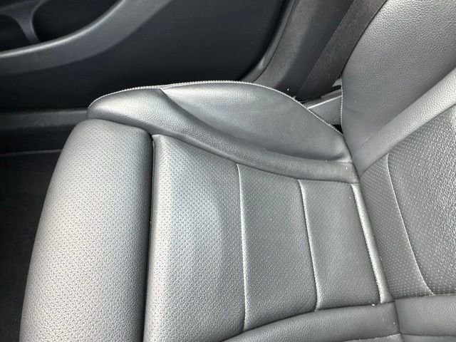 Used 2022 Silver Mercedes-Benz GLC 300 image 42
