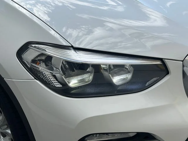 Used 2019 Alpine White BMW sDrive30i image 18