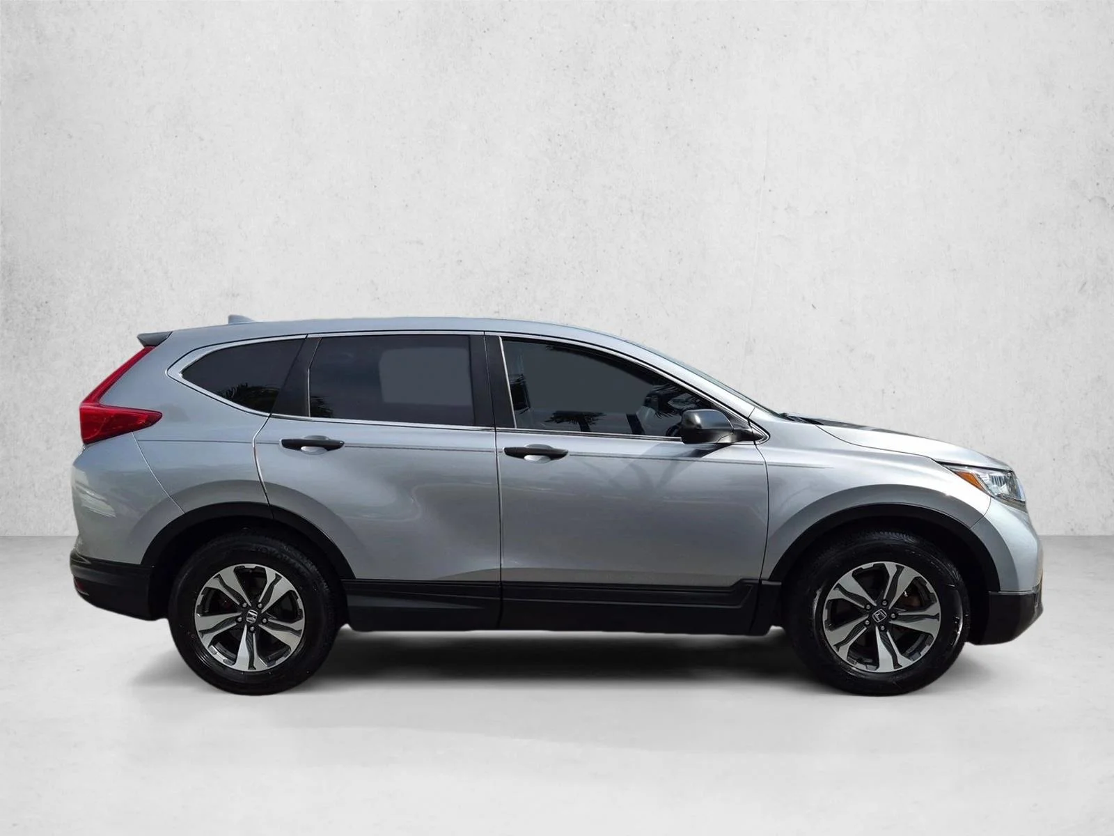 Used 2019 Lunar Silver Metallic Honda LX image 4