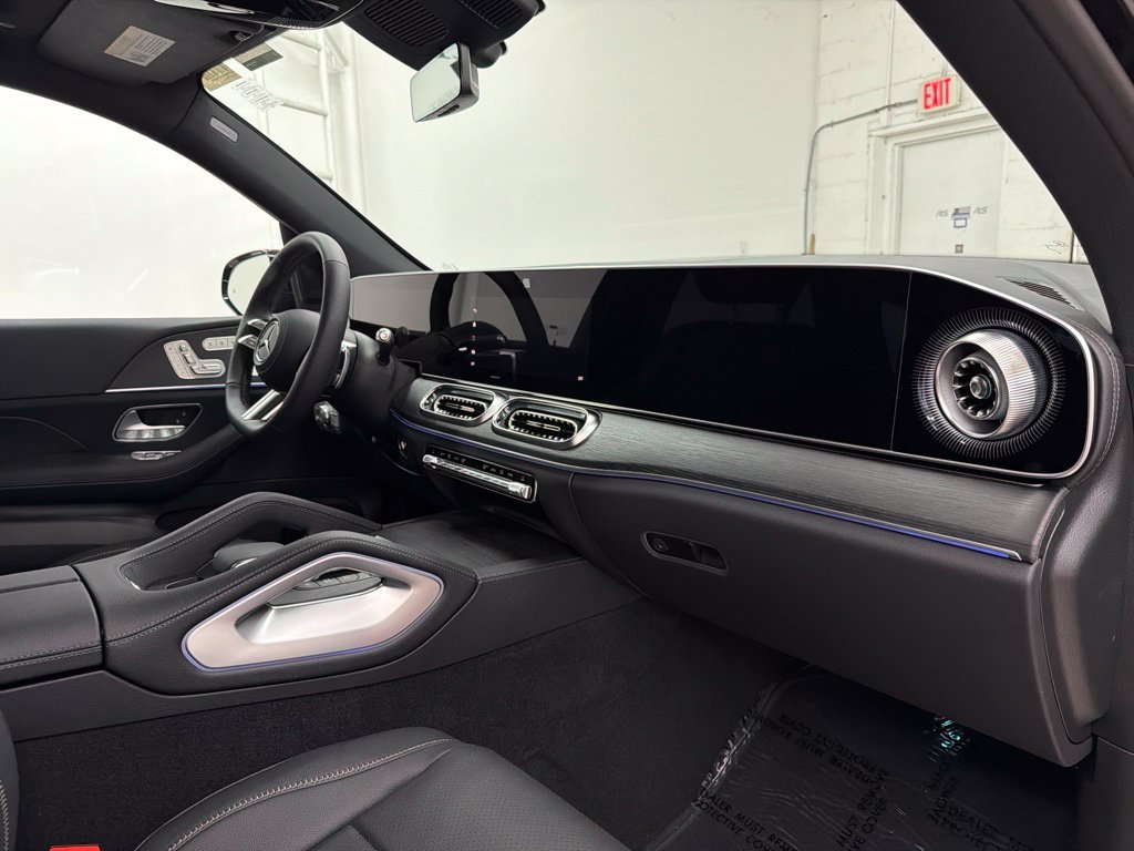 New 2027 Obsidian Black Metallic Mercedes-Benz GLE 450 image 32