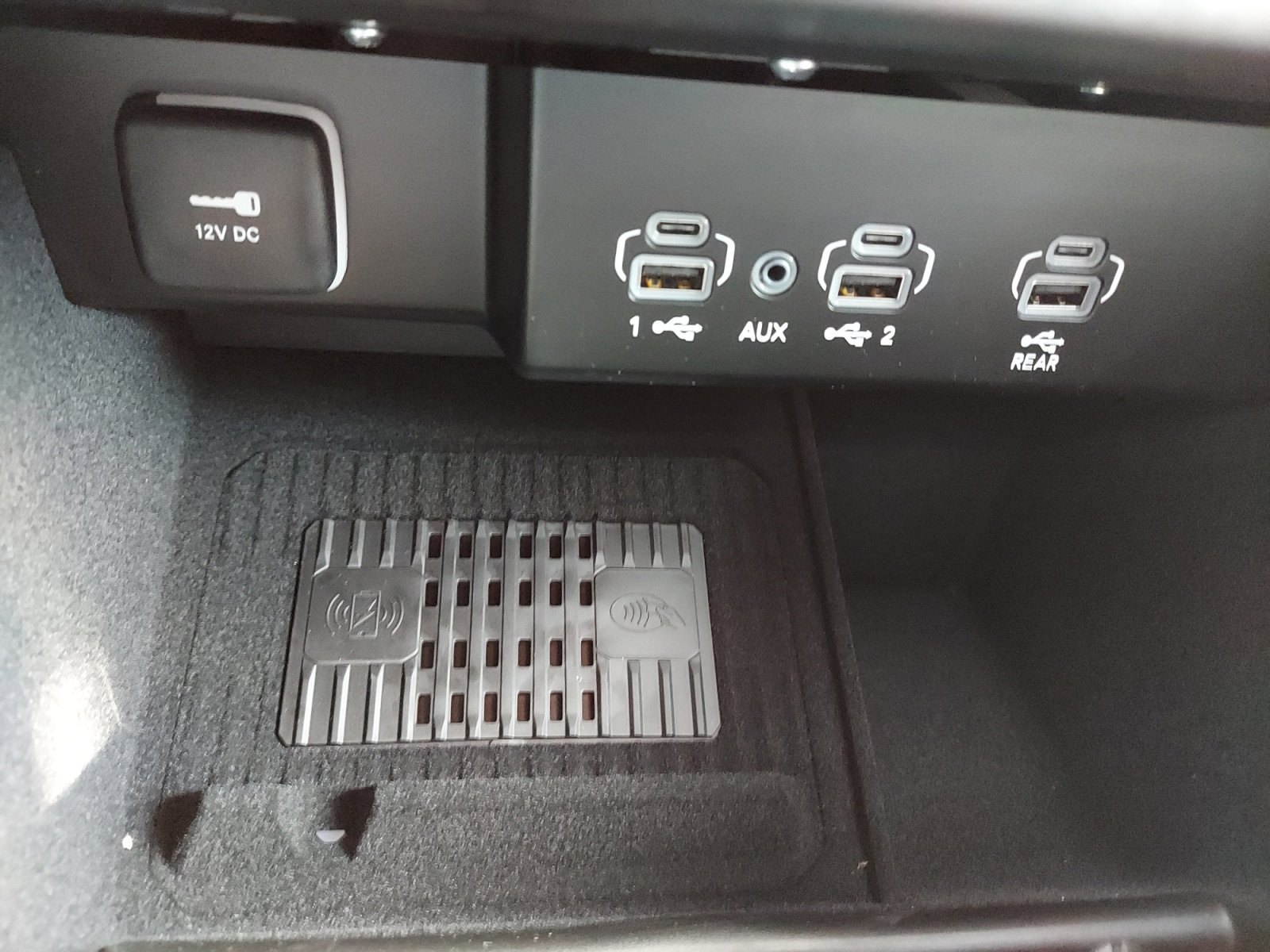 New 2026 Bright White Clearcoat Jeep Limited Altitude image 21
