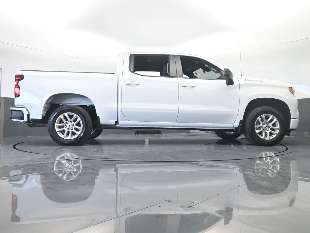 Used 2023 Summit White Chevrolet RST image 61