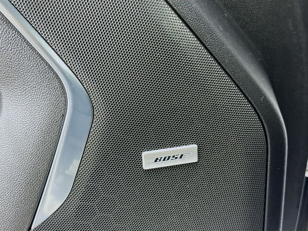 Used 2022 White Chevrolet RST image 20