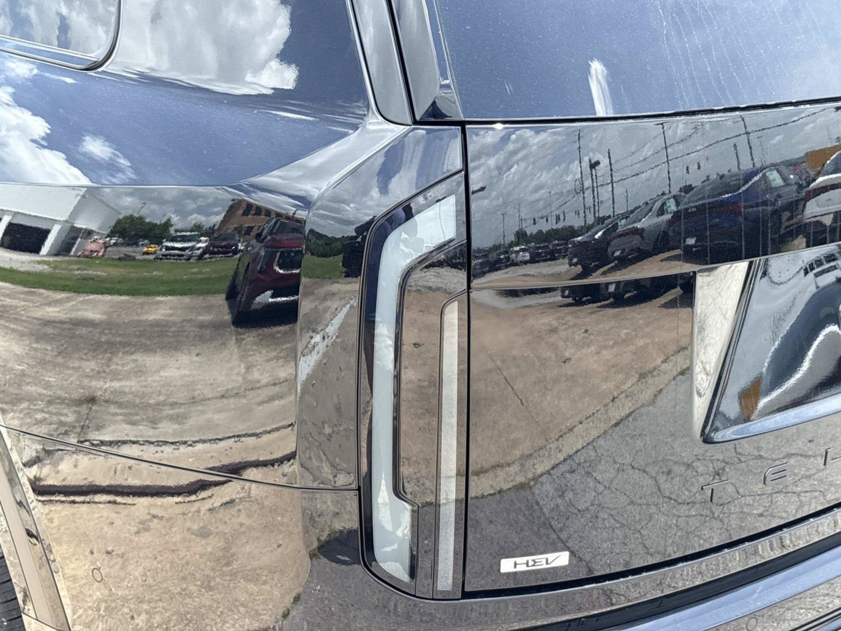 New 2027 Ebony Black Kia X-LINE SX PRESTIGE image 33