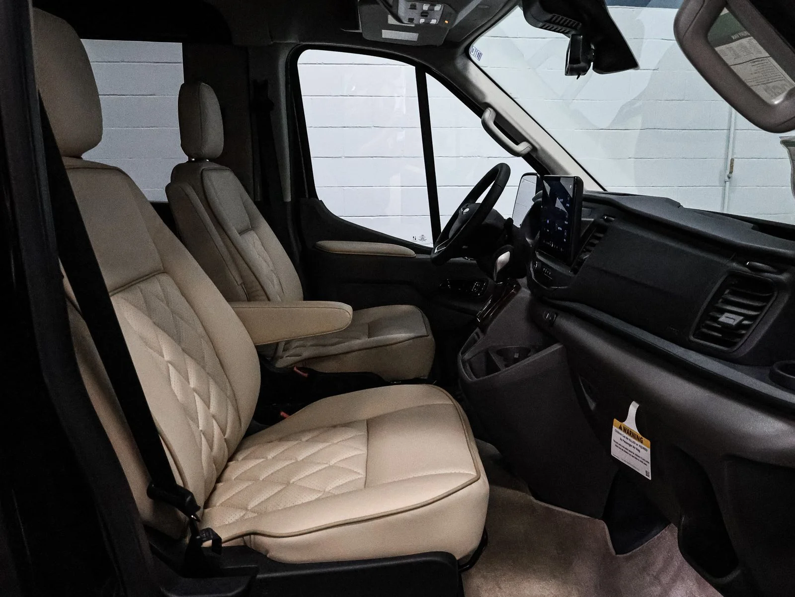 New 2026 Agate Black Metallic Ford Cargo Van image 24