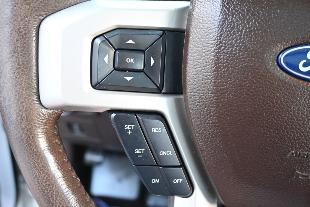 Used 2017 White Ford King Ranch image 28