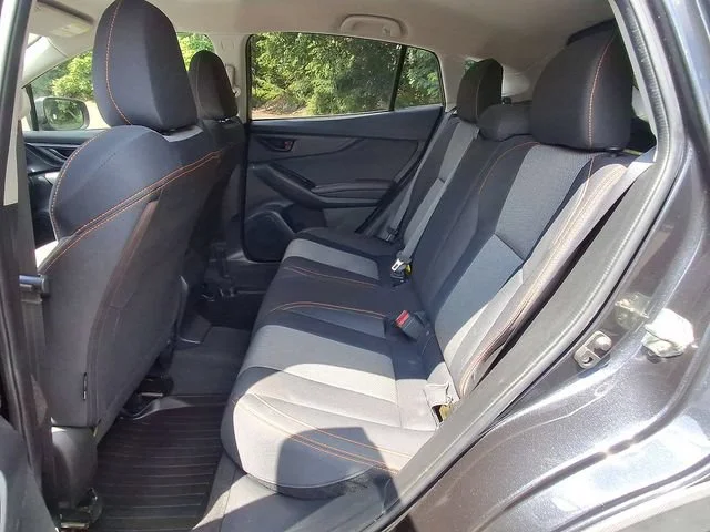 Used 2019 Gray Subaru 2.0i Premium image 26