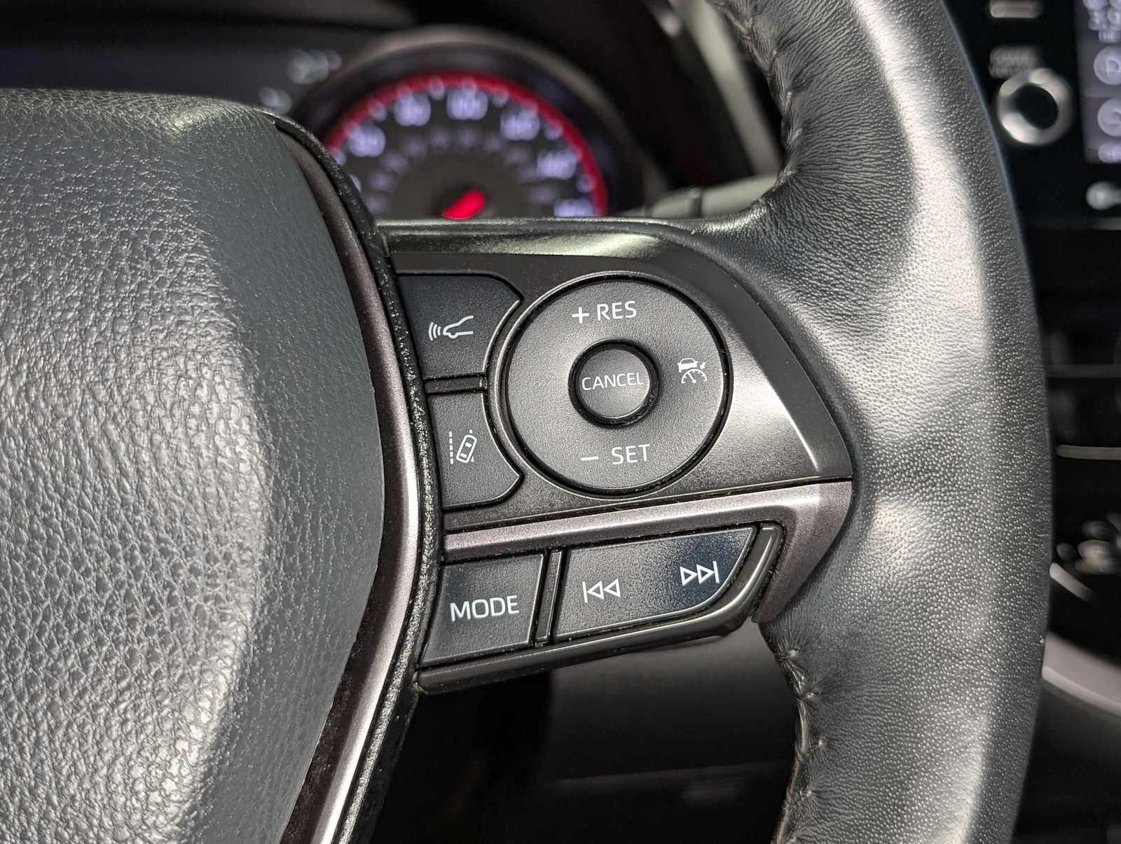 Used 2022 Midnight Black Metallic Toyota XSE image 37
