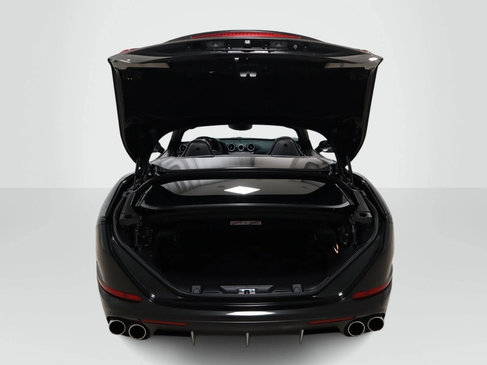 Used 2016 Nero Daytona Ferrari T image 20